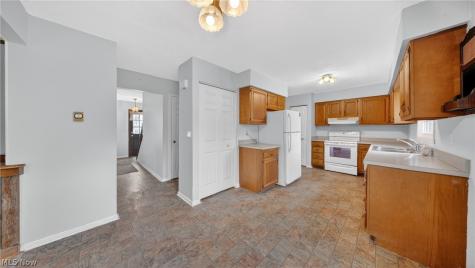 8511 Kennard Road Lodi OH 44254