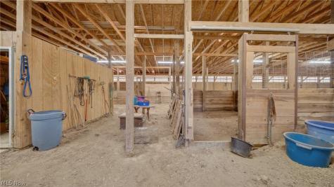 8511 Kennard Road Lodi OH 44254