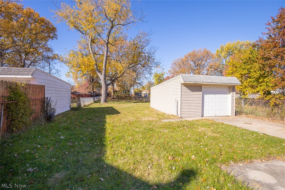 4636 W 157th Street Cleveland OH 44135