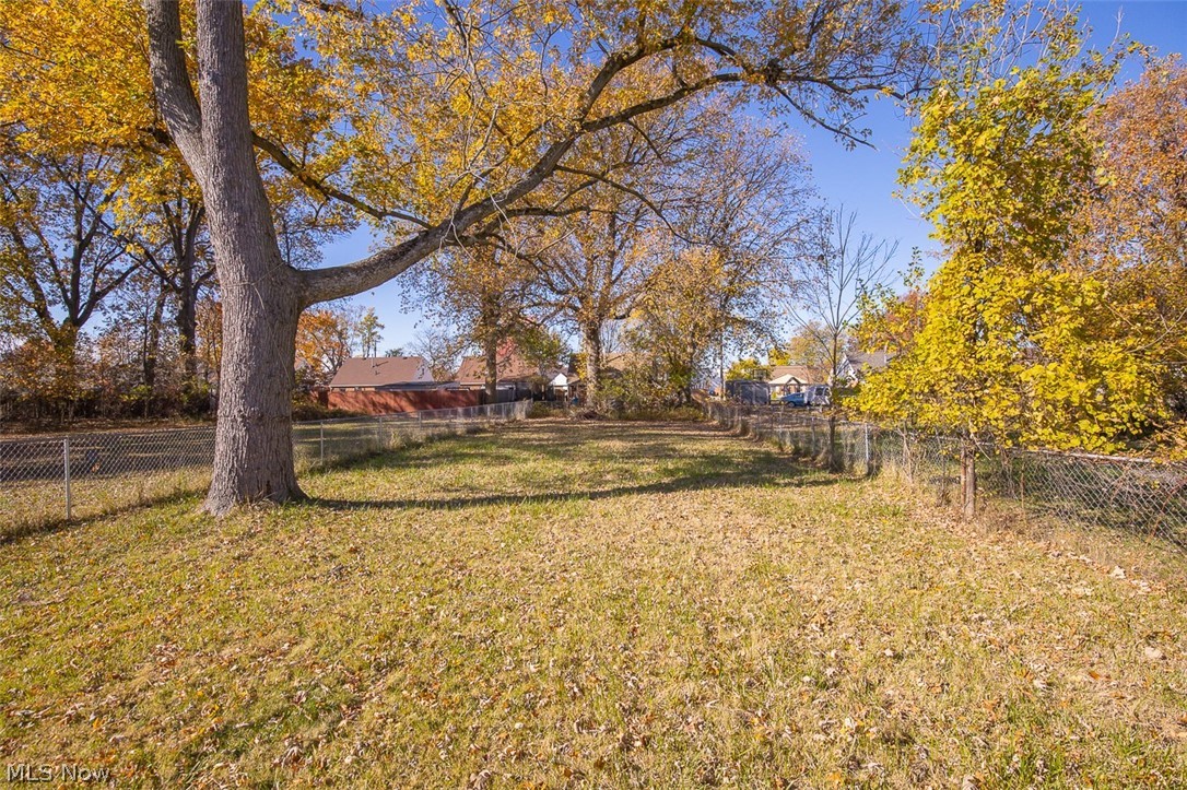 4636 W 157th Street Cleveland OH 44135