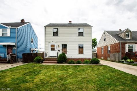 12805 Crossburn Avenue Cleveland OH 44135