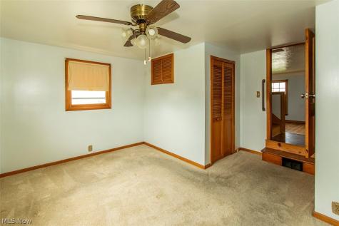 12805 Crossburn Avenue Cleveland OH 44135