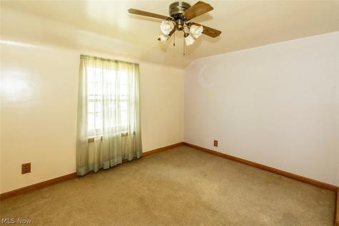 12805 Crossburn Avenue Cleveland OH 44135