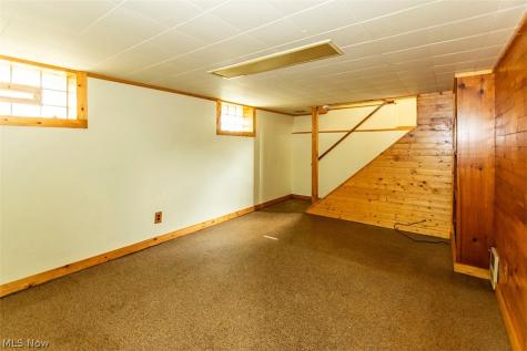 12805 Crossburn Avenue Cleveland OH 44135