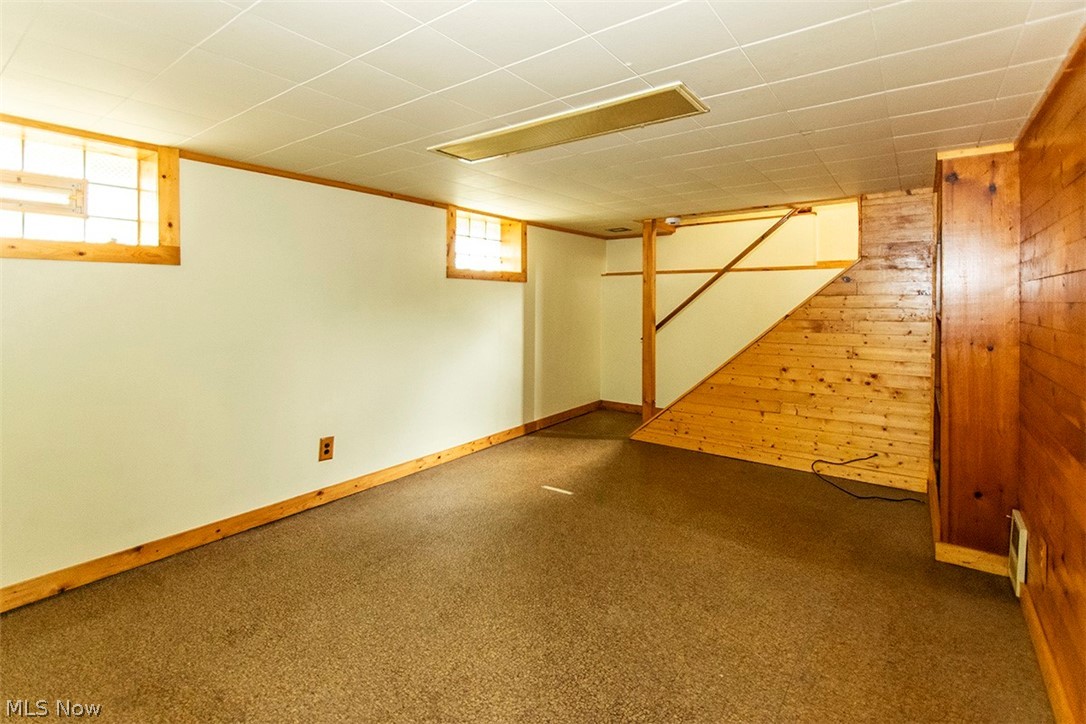 12805 Crossburn Avenue Cleveland OH 44135
