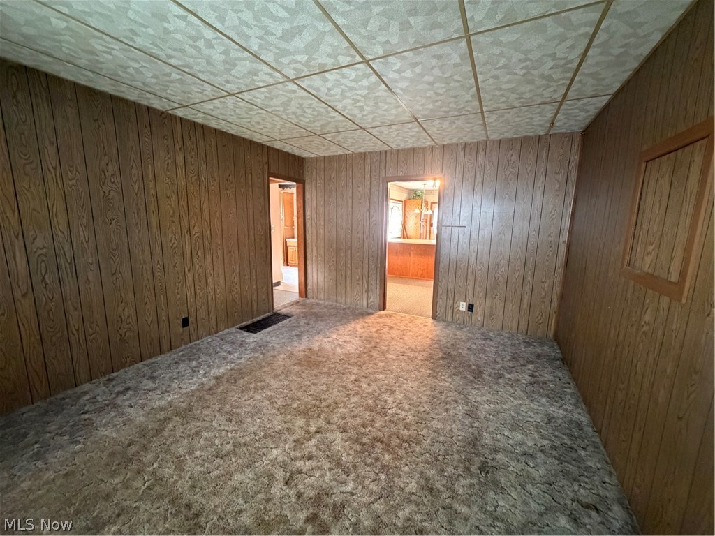 14060 Pershing Avenue Newcomerstown OH 43832