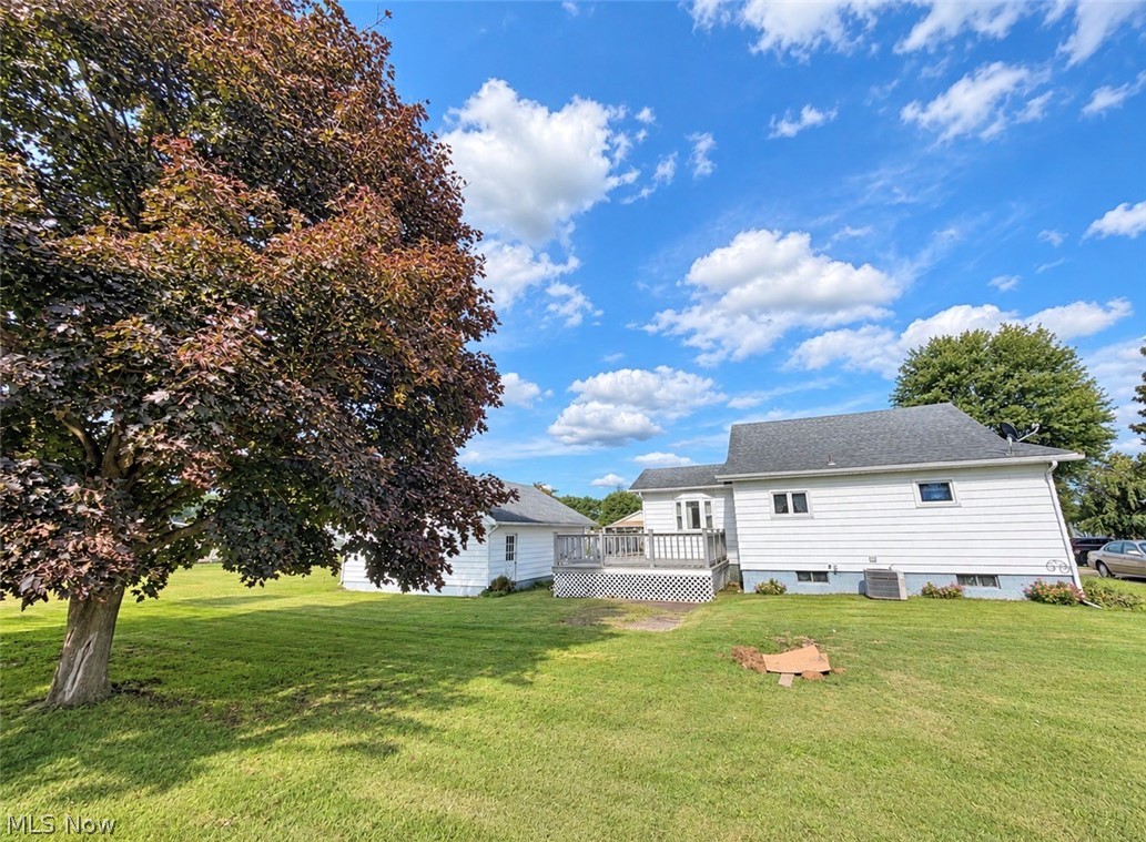 14060 Pershing Avenue Newcomerstown OH 43832