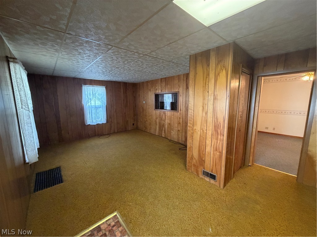 14060 Pershing Avenue Newcomerstown OH 43832