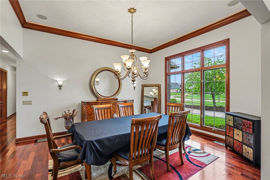 6291 Maypine Farm Boulevard Highland Heights OH 44143