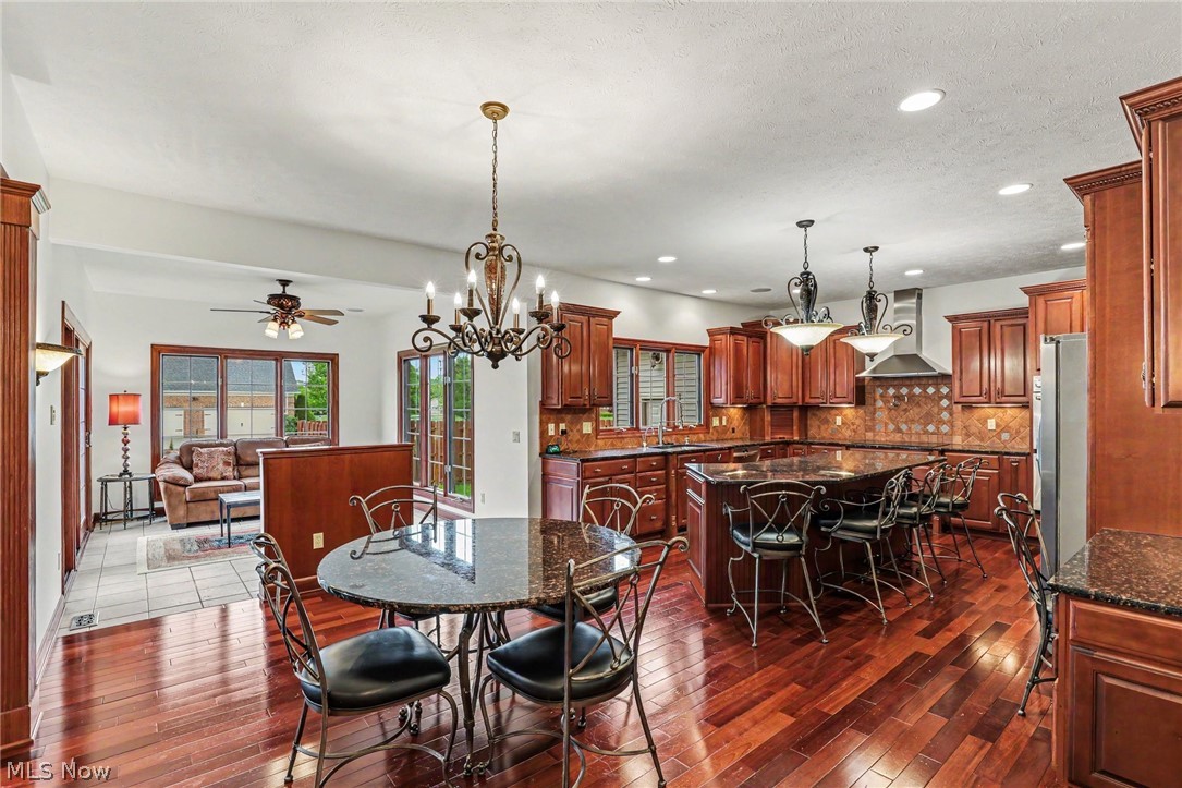6291 Maypine Farm Boulevard Highland Heights OH 44143