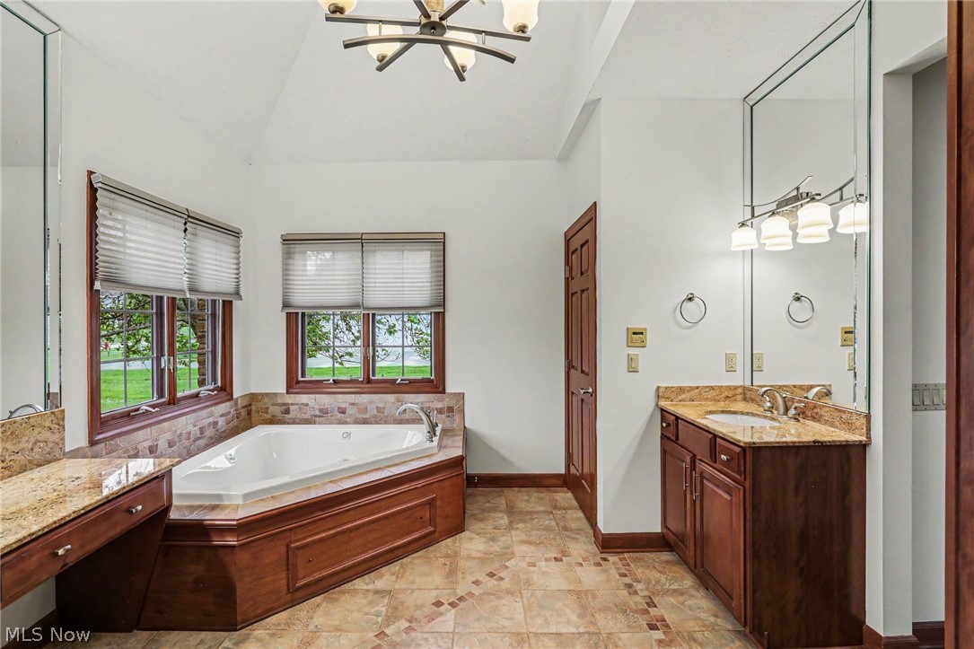 6291 Maypine Farm Boulevard Highland Heights OH 44143