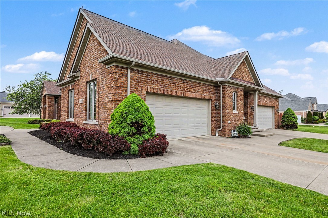 6291 Maypine Farm Boulevard Highland Heights OH 44143