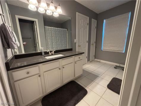 695 Meadowlark Road Painesville OH 44077