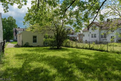 11825 Avon Avenue Cleveland OH 44105