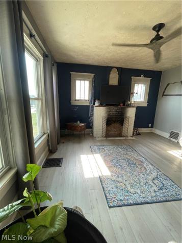 314 Broad Street Wadsworth OH 44281