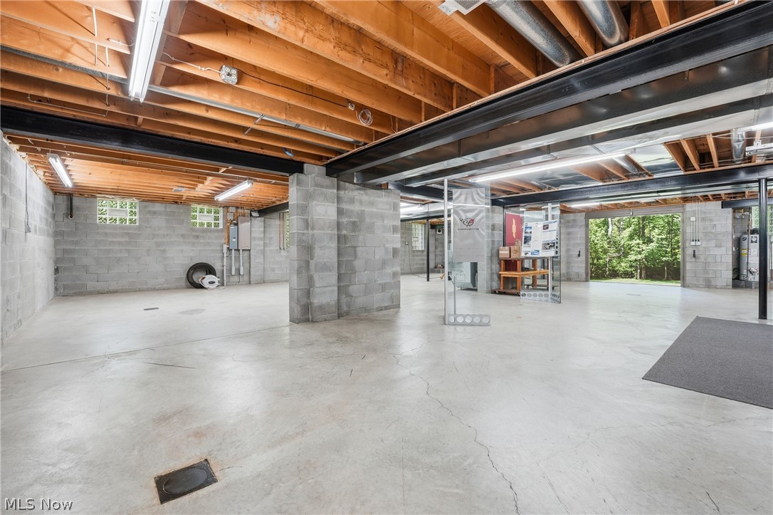 1337 Meadowood Circle Poland OH 44514