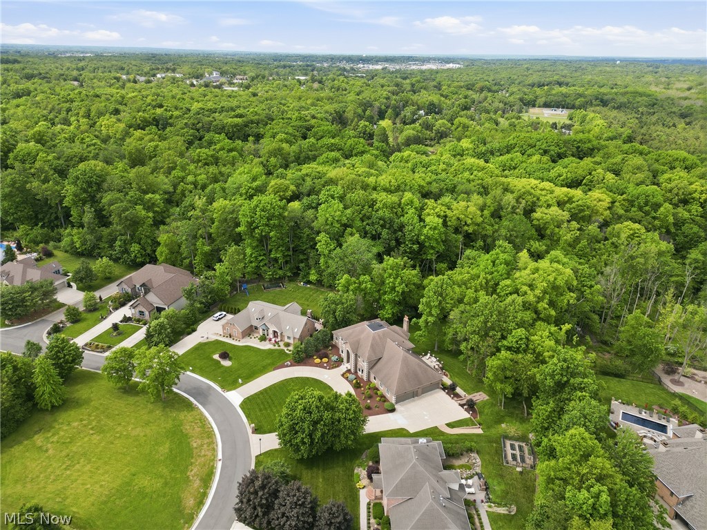1337 Meadowood Circle Poland OH 44514