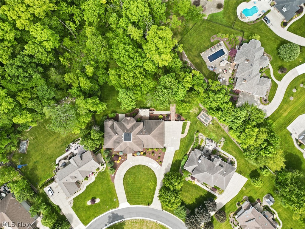 1337 Meadowood Circle Poland OH 44514
