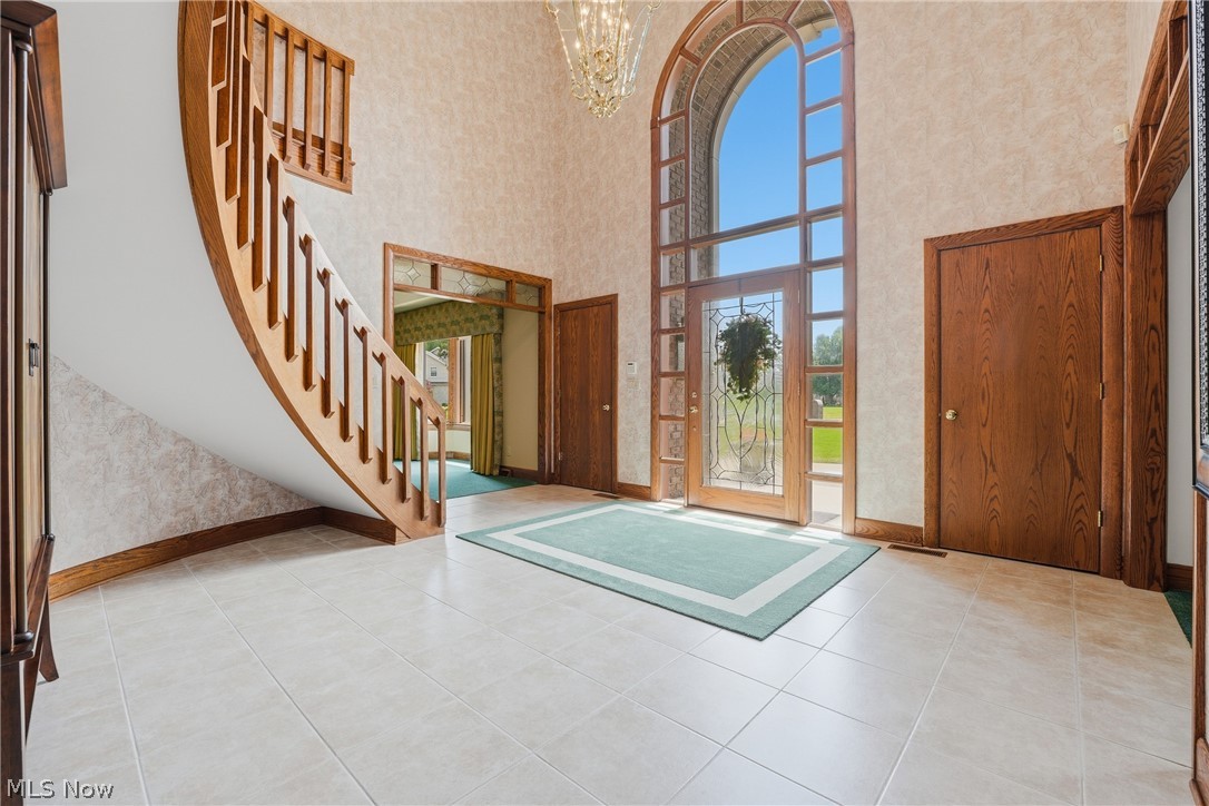 1337 Meadowood Circle Poland OH 44514