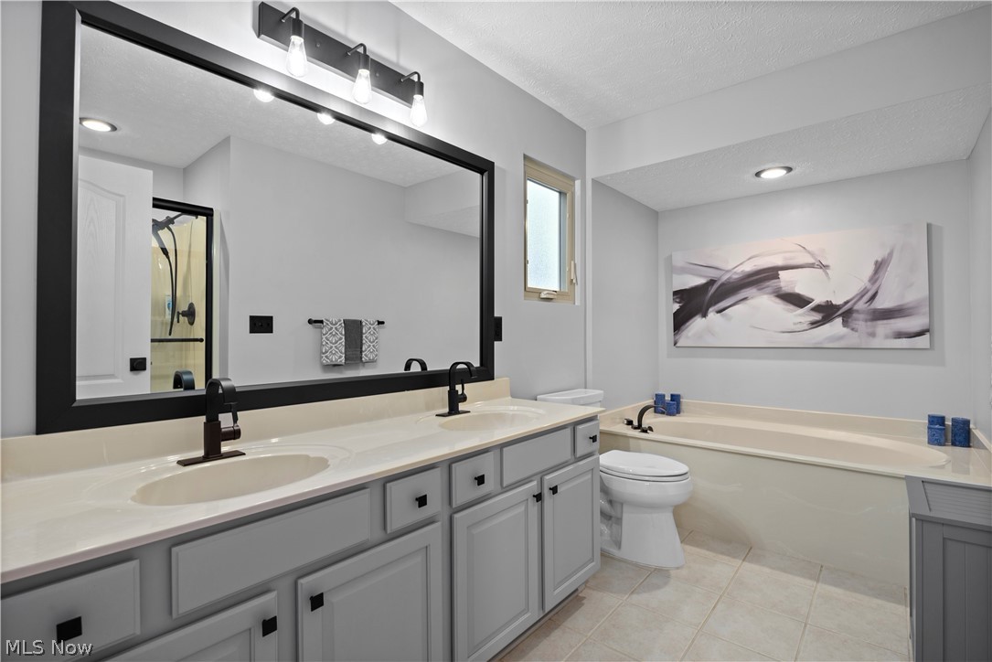 22669 Melissa Lane Strongsville OH 44149