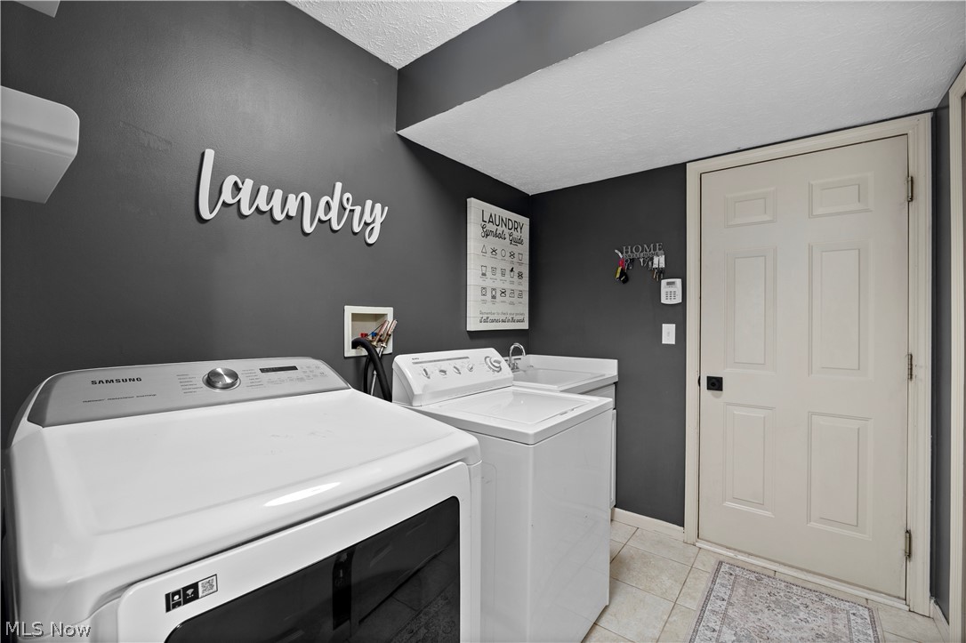 22669 Melissa Lane Strongsville OH 44149