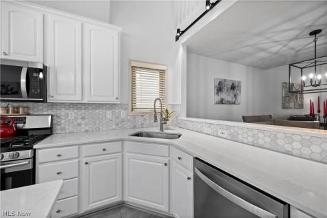 22669 Melissa Lane Strongsville OH 44149