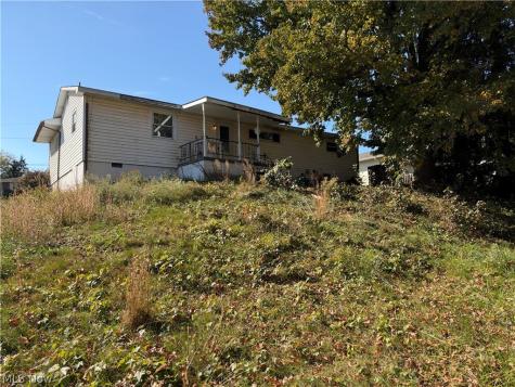 105 Laramie Road Marietta OH 45750