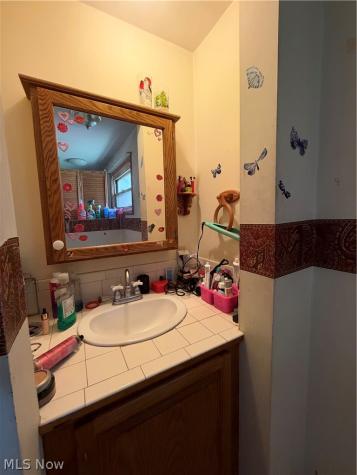 105 Laramie Road Marietta OH 45750