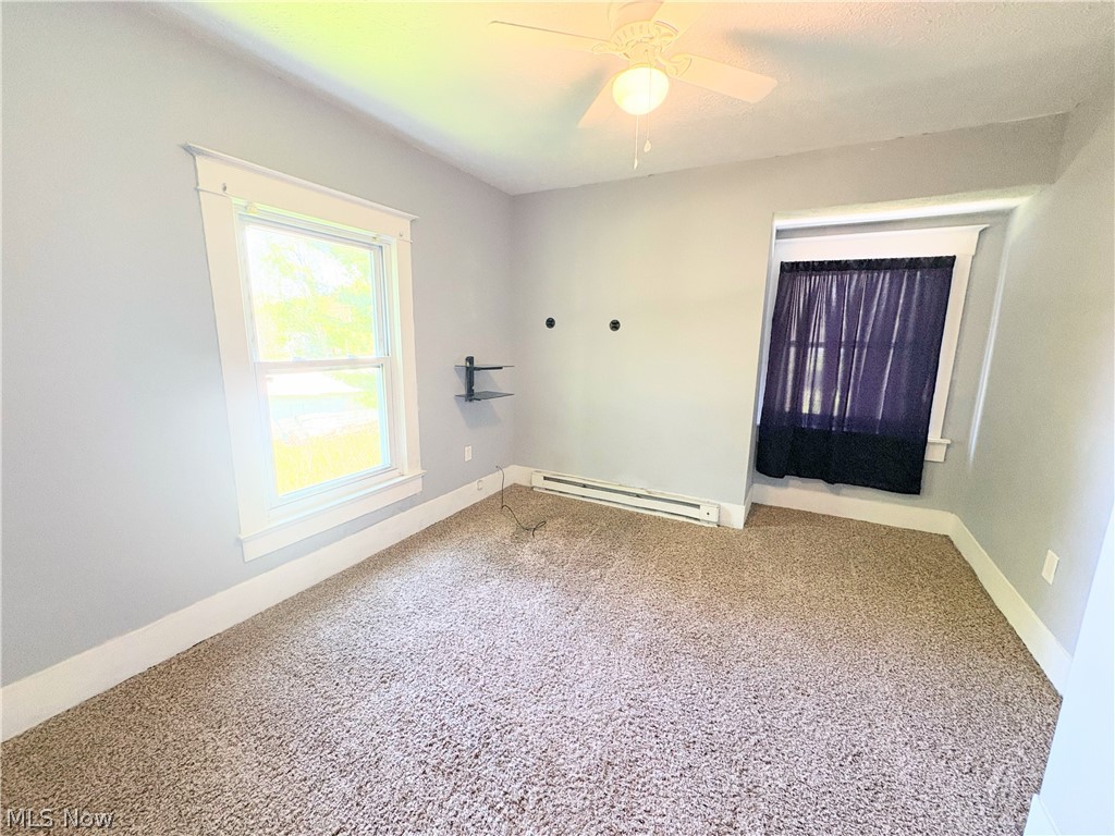 2885 E Water Street Rock Creek OH 44084