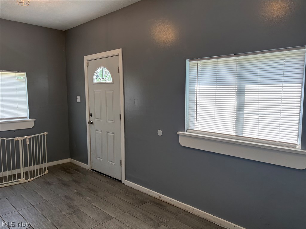 2885 E Water Street Rock Creek OH 44084