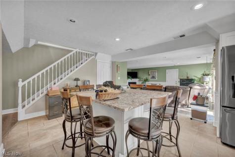 8689 Stearns Road Olmsted Twp OH 44138