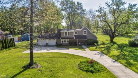 8689 Stearns Road Olmsted Twp OH 44138