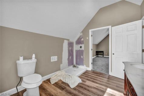 8689 Stearns Road Olmsted Twp OH 44138