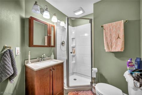 8689 Stearns Road Olmsted Twp OH 44138