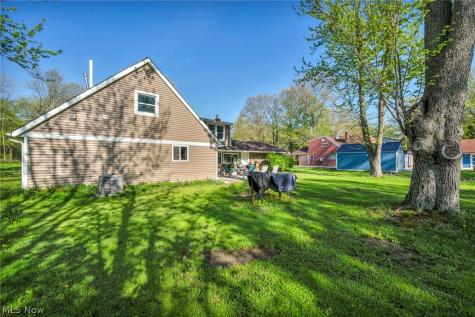 8689 Stearns Road Olmsted Twp OH 44138