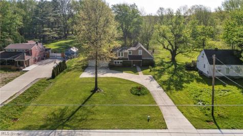 8689 Stearns Road Olmsted Twp OH 44138