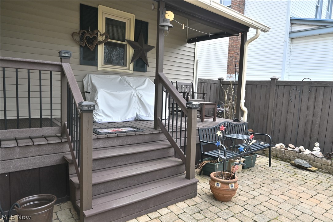 206 S Eagle Street Geneva OH 44041