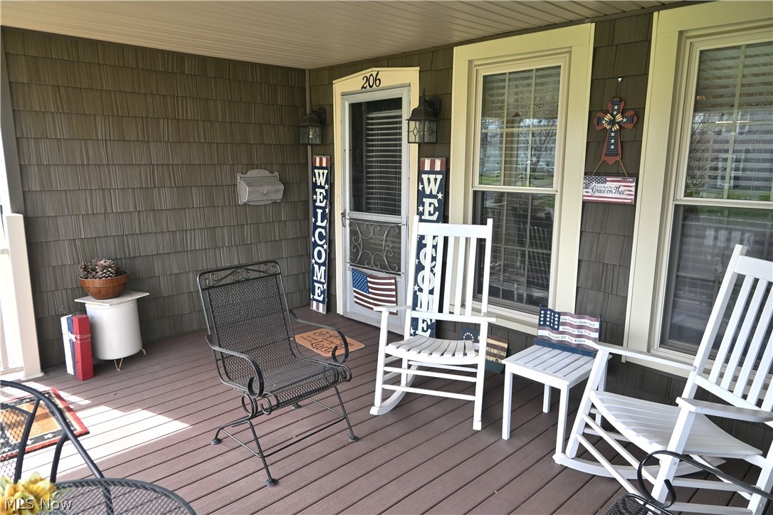 206 S Eagle Street Geneva OH 44041