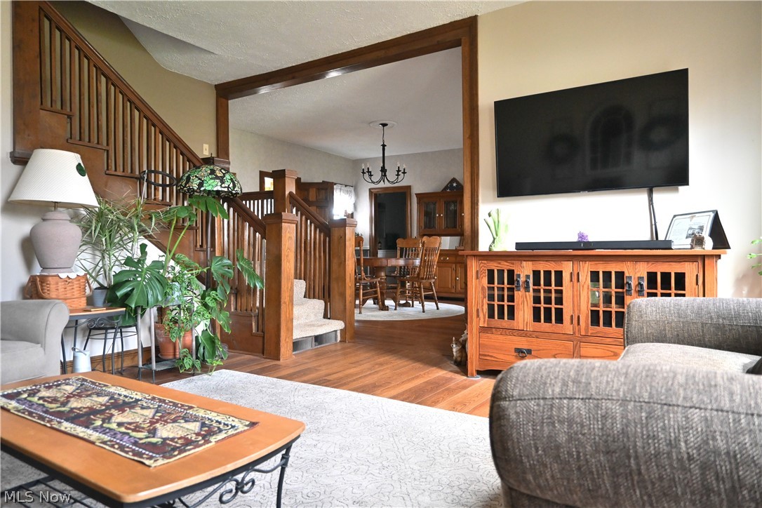 206 S Eagle Street Geneva OH 44041