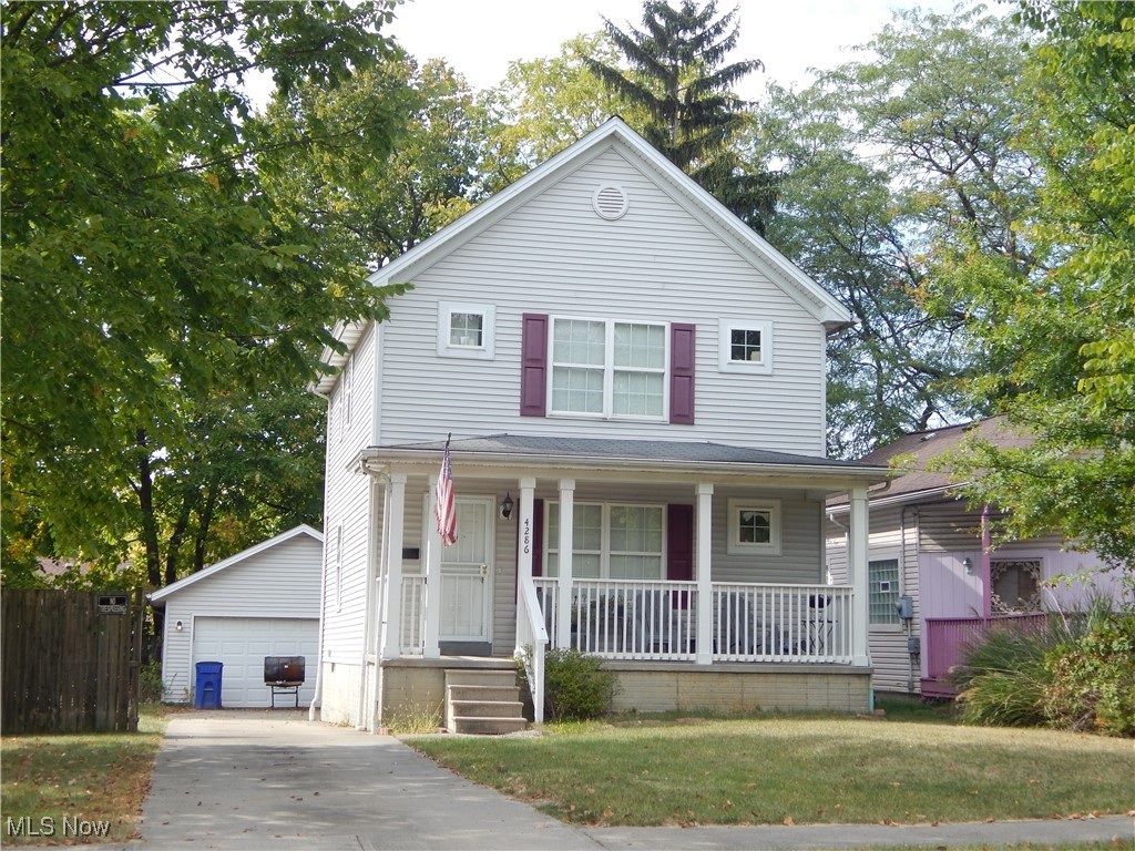 4286 E 163rd Street Cleveland OH 44128