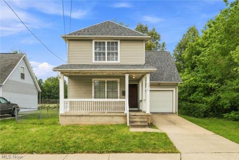 1312 E 120th Street Cleveland OH 44106