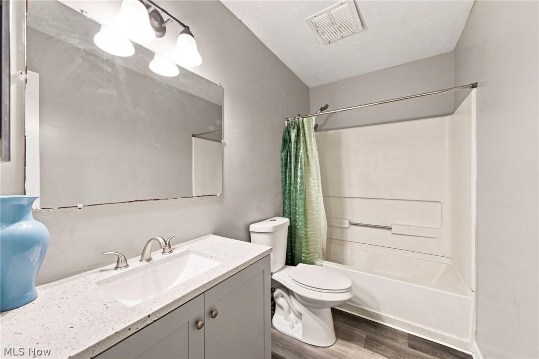 1312 E 120th Street Cleveland OH 44106