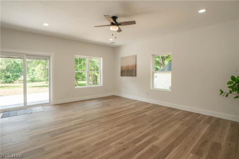 796 Southeast Avenue Tallmadge OH 44278