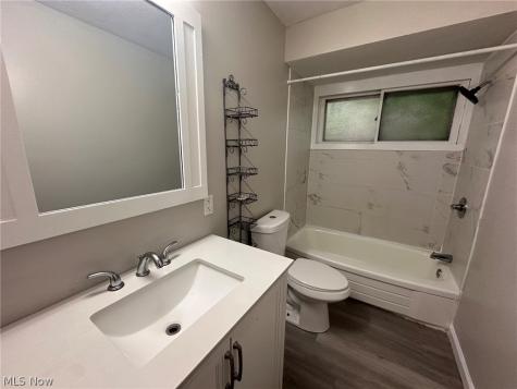5315 Arch Street Maple Heights OH 44137