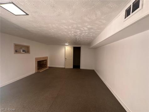 5315 Arch Street Maple Heights OH 44137