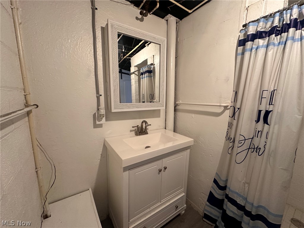 5315 Arch Street Maple Heights OH 44137