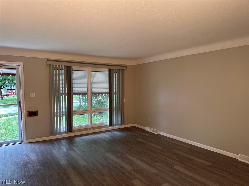 5315 Arch Street Maple Heights OH 44137