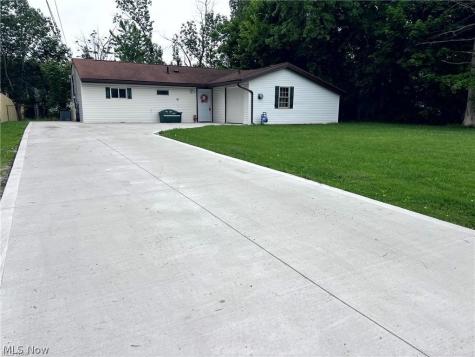 3502 Ivanhoe Drive Kent OH 44240