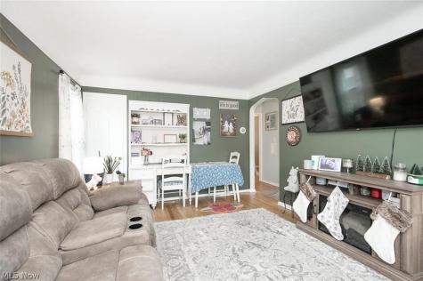 25151 Zeman Avenue Euclid OH 44132