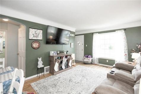 25151 Zeman Avenue Euclid OH 44132